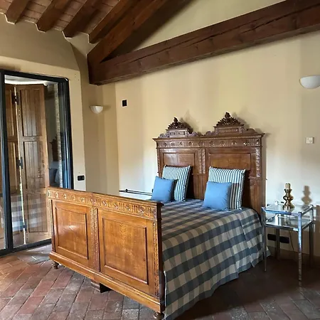 住宿加早餐酒店 Niviano Castello Larzano